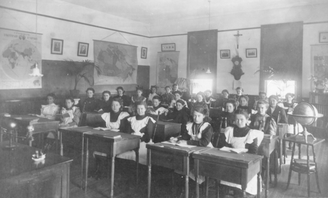 Canada A Country by Consent: Manitoba Schools Act 1890: Life in